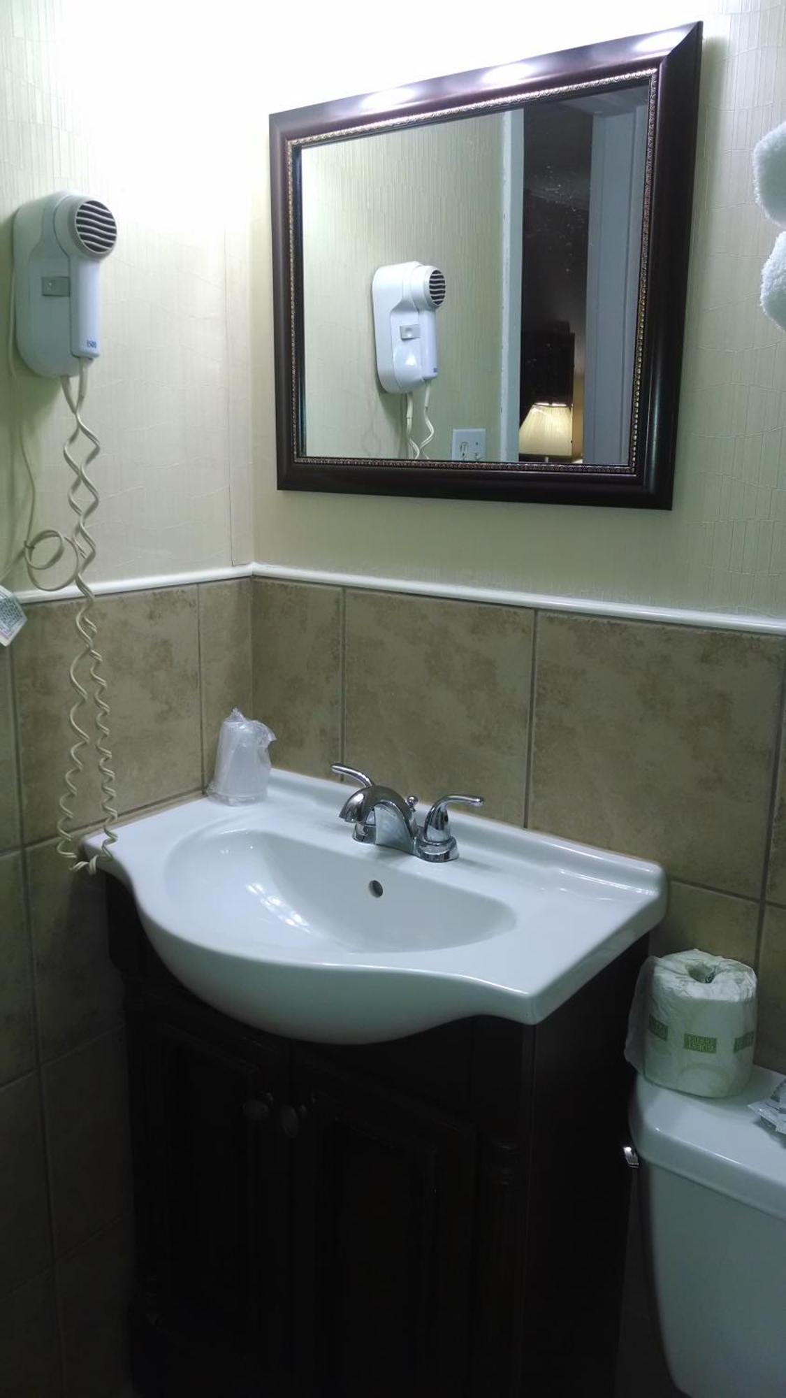 Red Carpet Inn & Suites Ebensburg Habitación foto